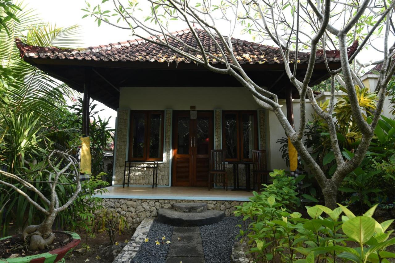 The Tanis Beach Resort Nusa Lembongan Luaran gambar