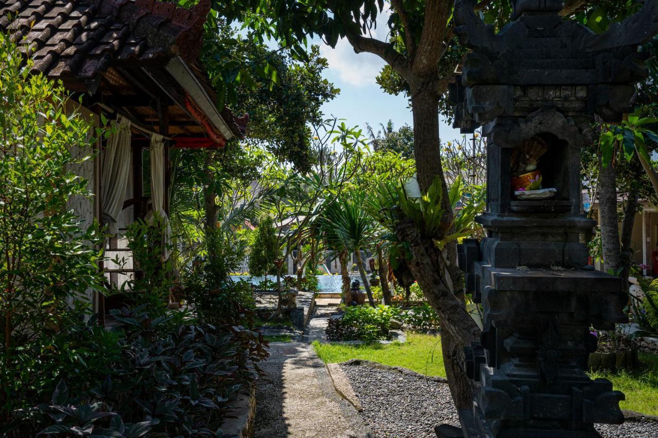 The Tanis Beach Resort Nusa Lembongan Luaran gambar