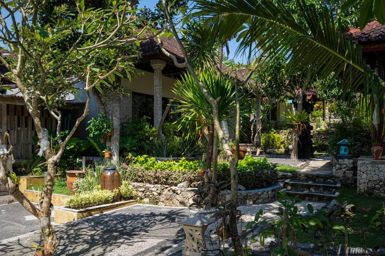 The Tanis Beach Resort Nusa Lembongan Luaran gambar