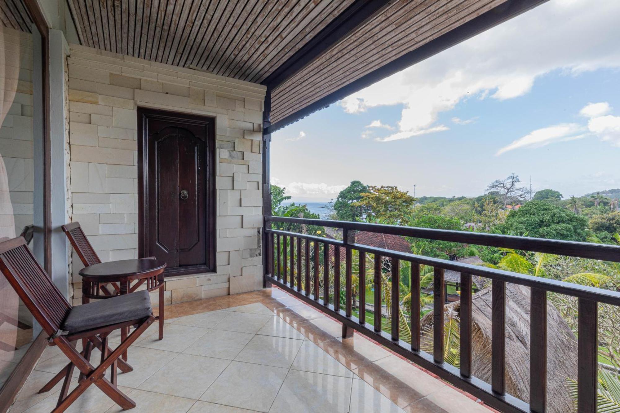 The Tanis Beach Resort Nusa Lembongan Luaran gambar
