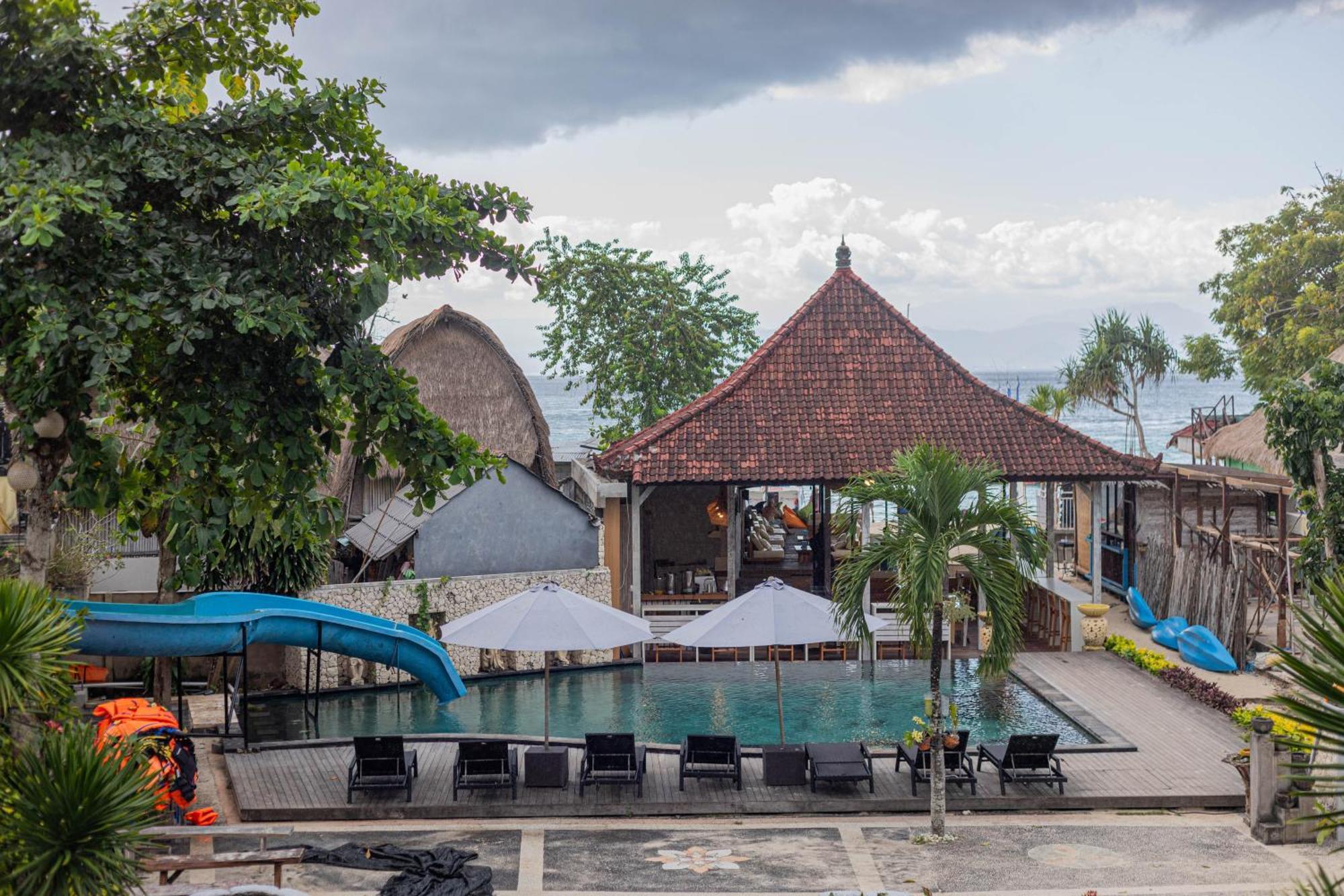 The Tanis Beach Resort Nusa Lembongan Luaran gambar