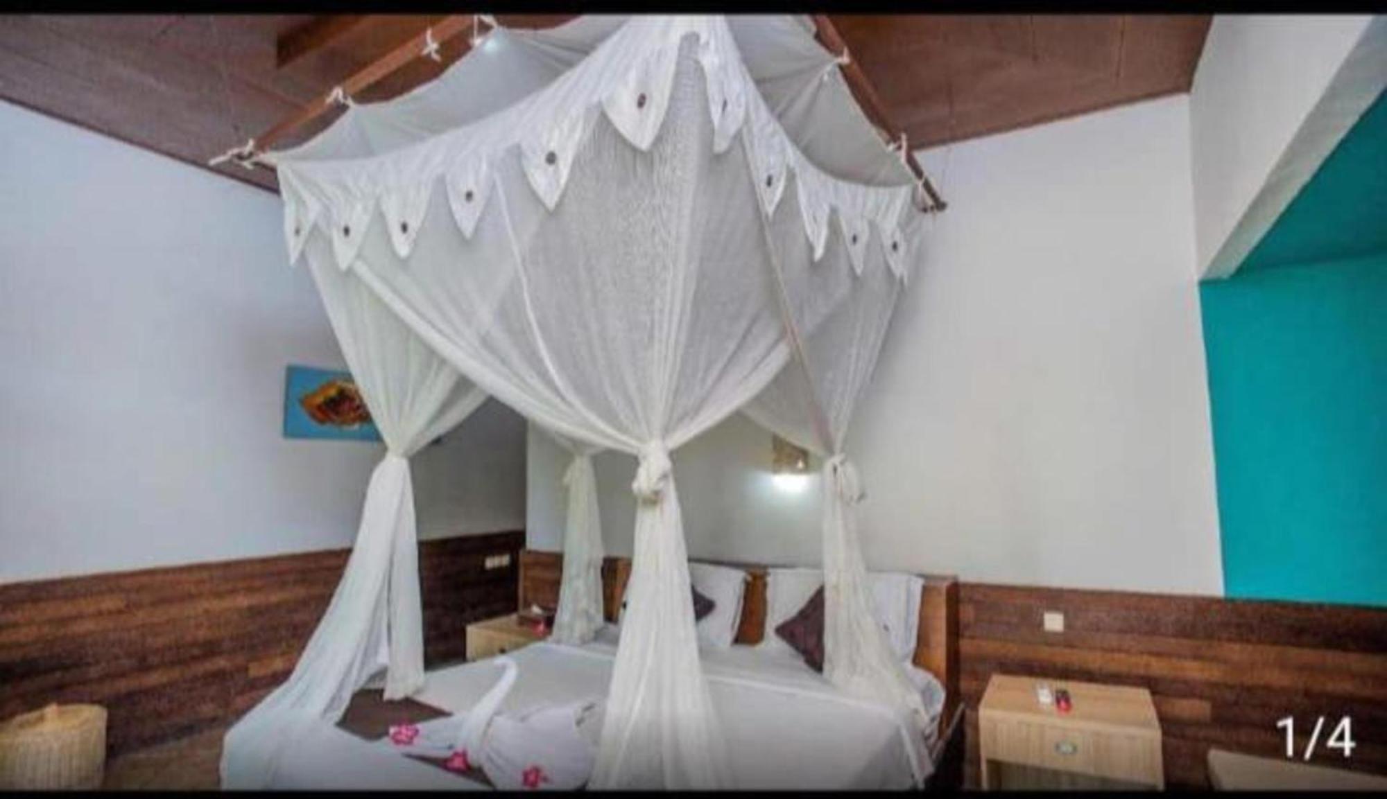 The Tanis Beach Resort Nusa Lembongan Luaran gambar